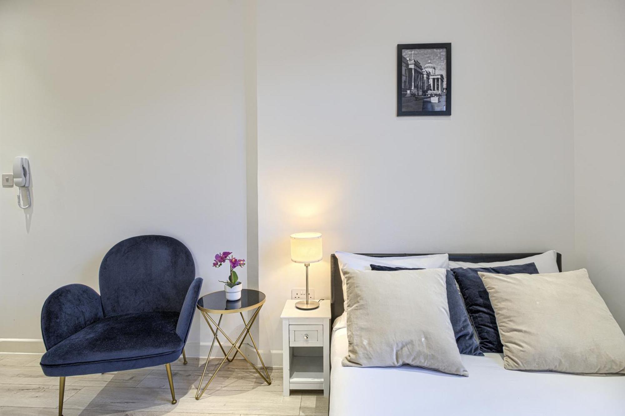 The Finsbury Deluxe Apartments London Bilik gambar