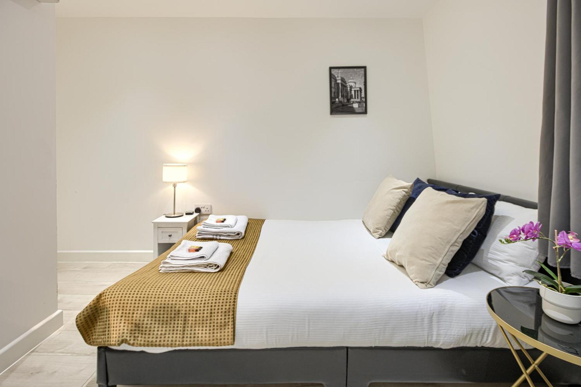 The Finsbury Deluxe Apartments London Bilik gambar